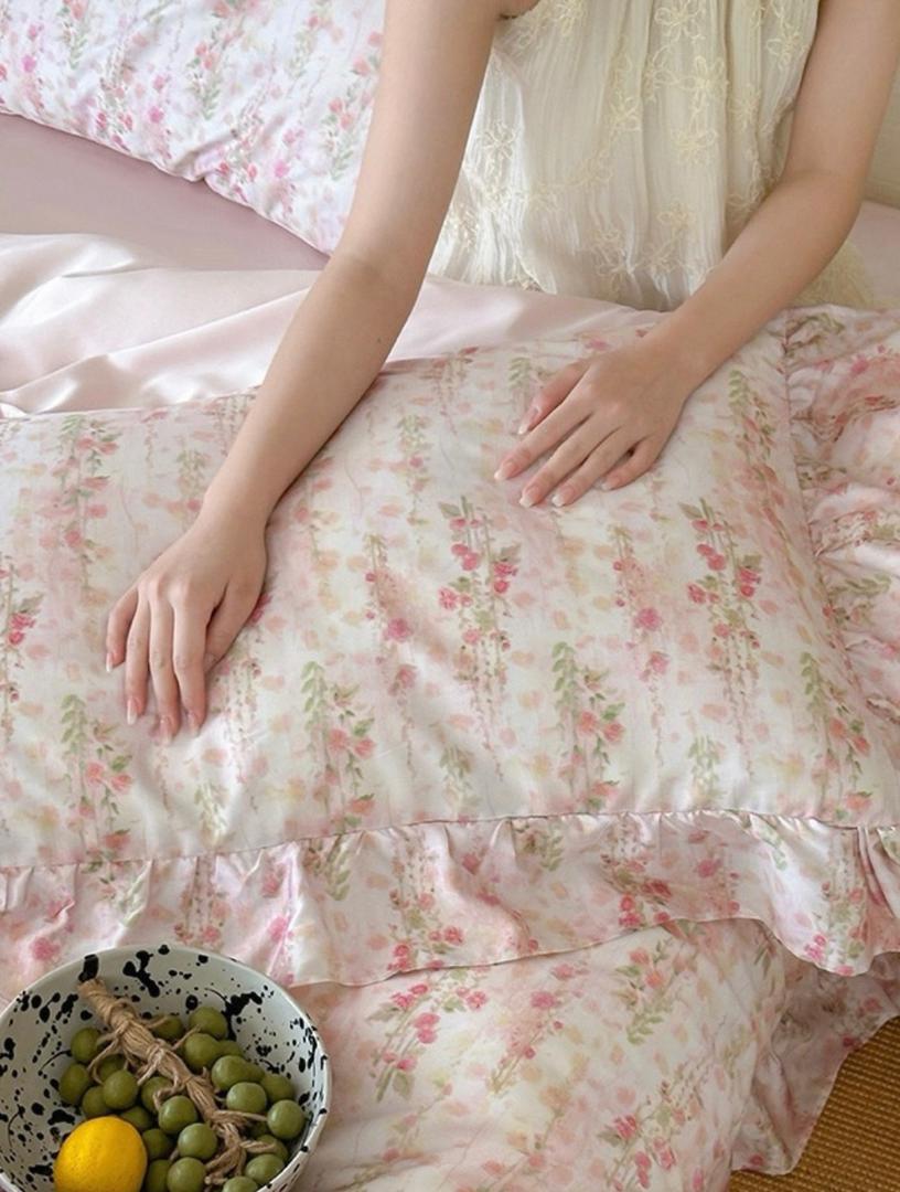 PinkBySherraine Pink Floral Bedding Set